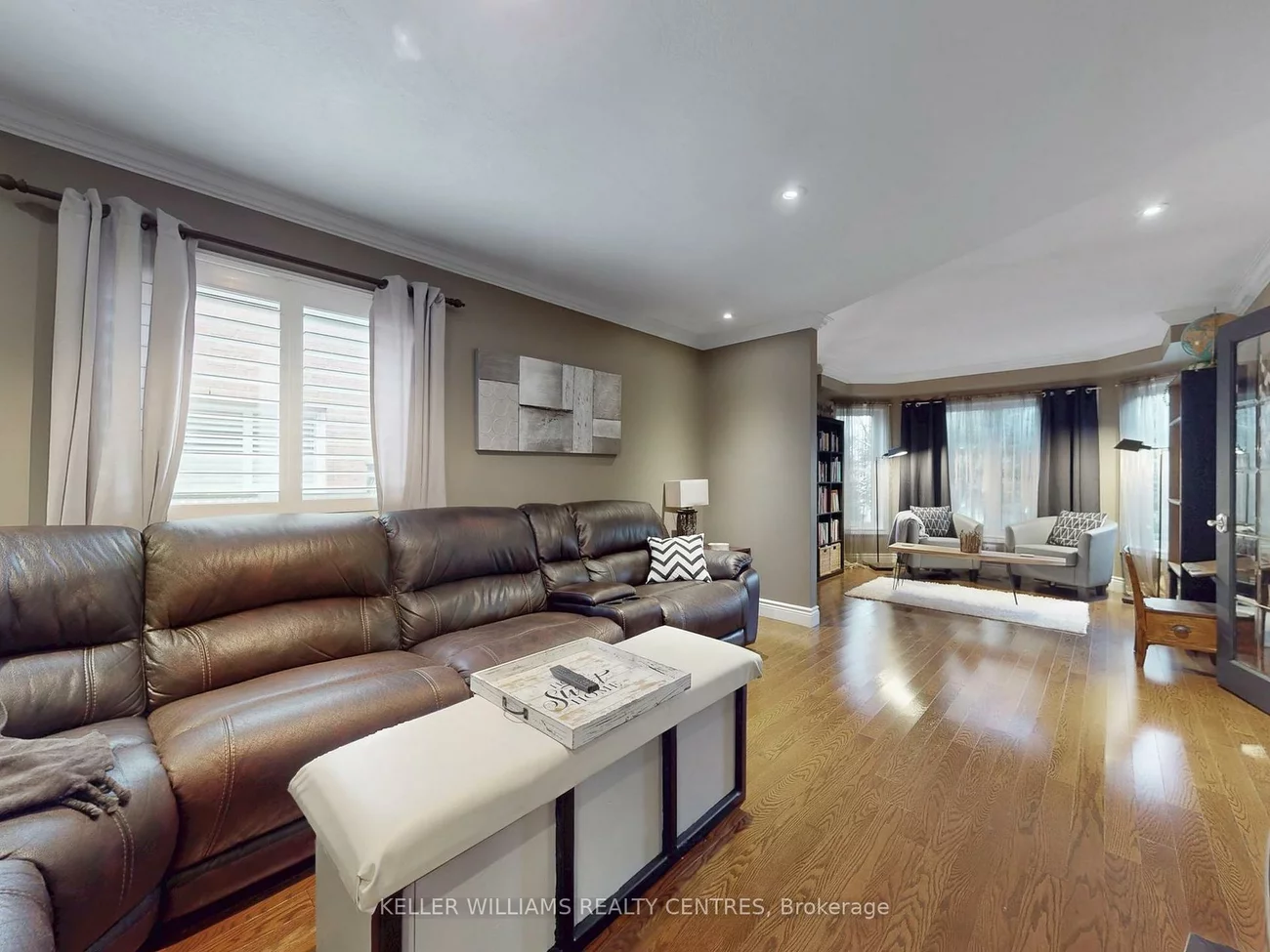 151, Rhodes, Glenway Estates, Newmarket