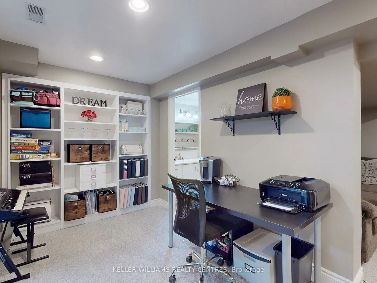 151, Rhodes, Glenway Estates, Newmarket