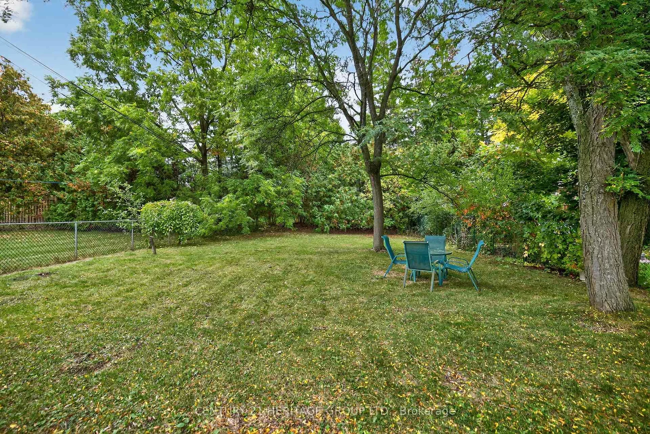 49, Bayview, Huron Heights-Leslie Valley, Newmarket