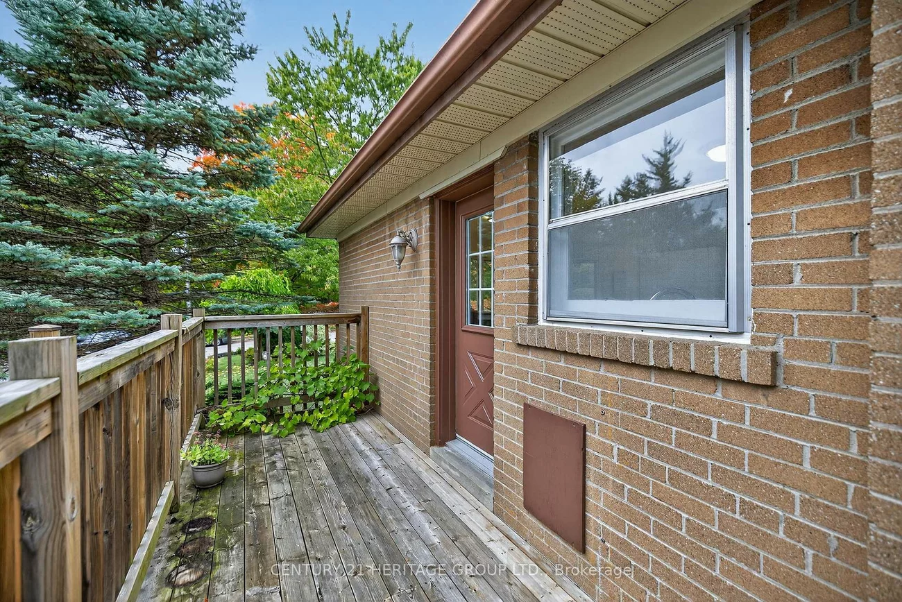 49, Bayview, Huron Heights-Leslie Valley, Newmarket