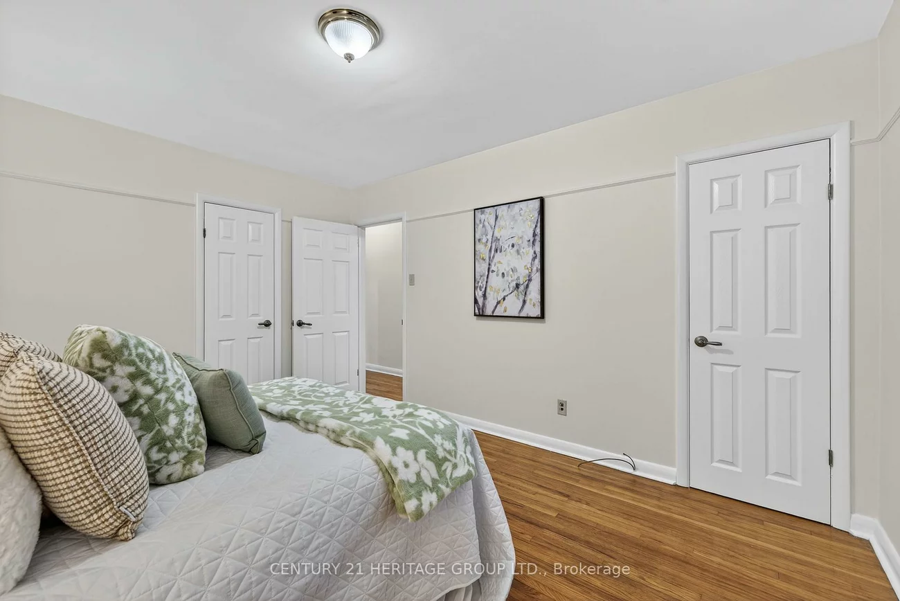 49, Bayview, Huron Heights-Leslie Valley, Newmarket