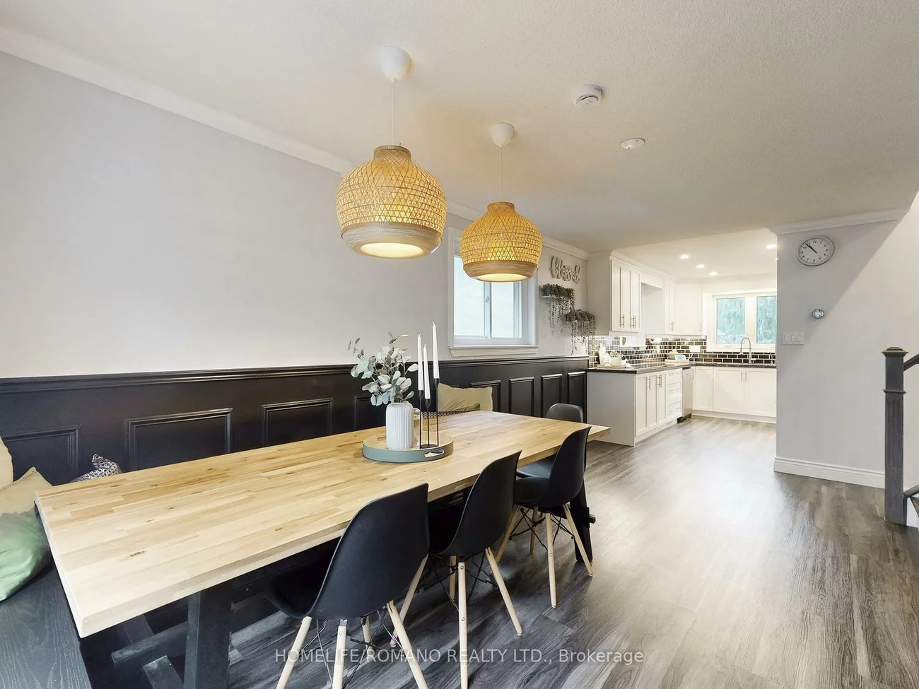 686, Irwin, Huron Heights-Leslie Valley, Newmarket