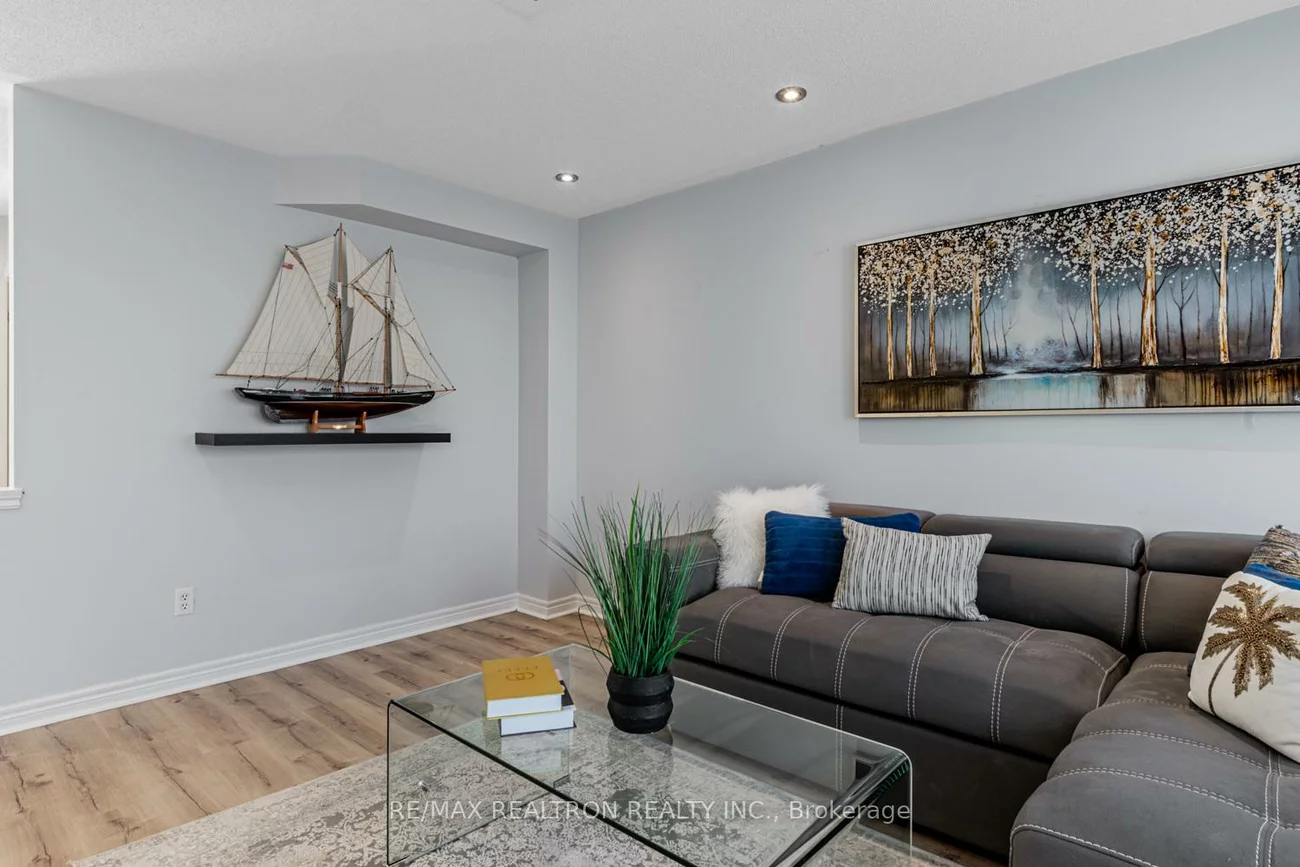 129, Flagstone, Woodland Hill, Newmarket