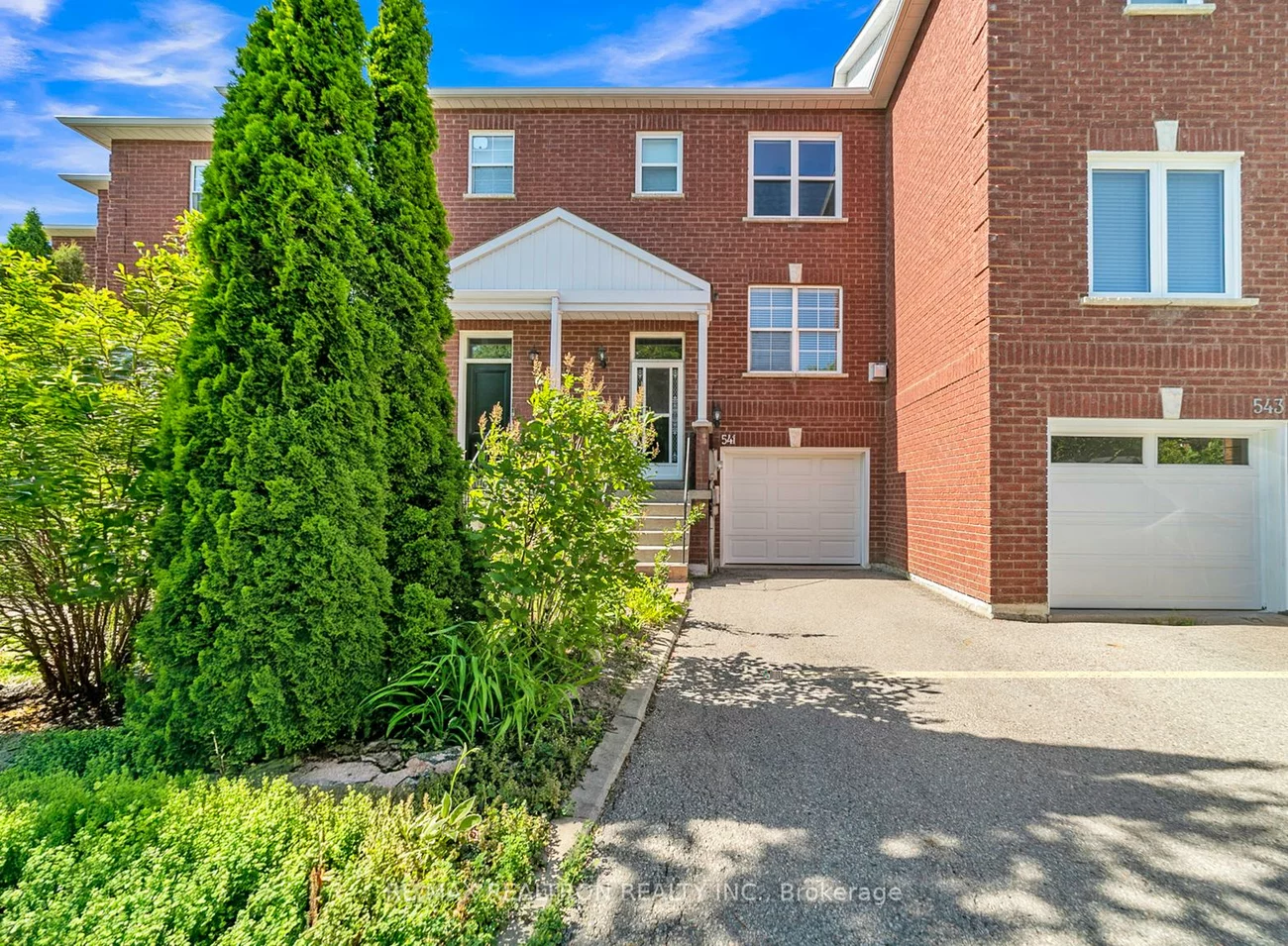 541, Bondi, Gorham-College Manor, Newmarket