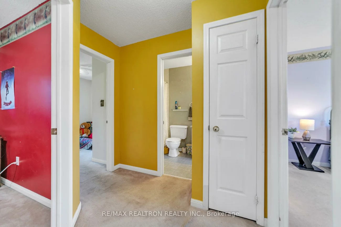 541, Bondi, Gorham-College Manor, Newmarket