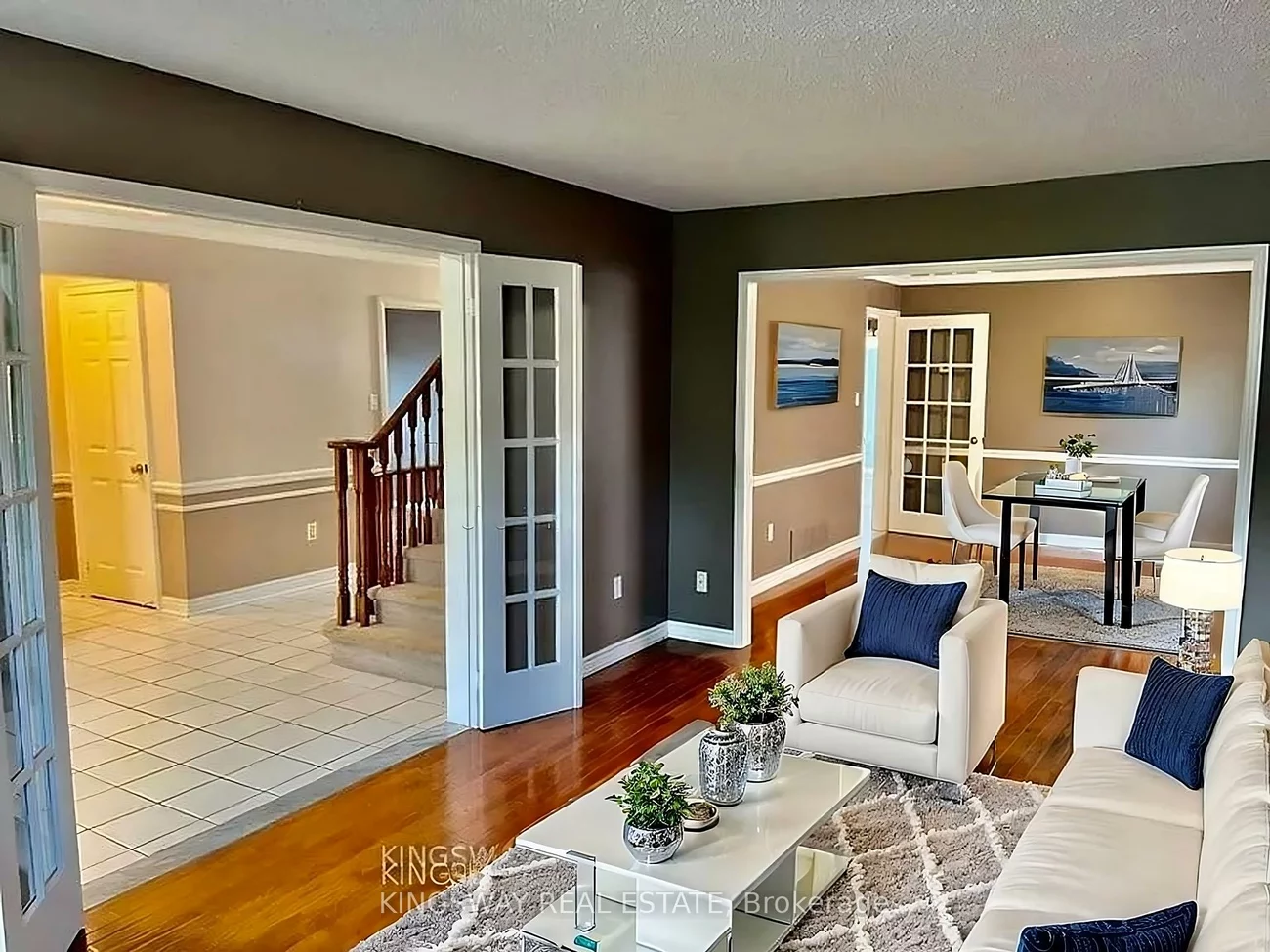 325, Salisbury, Bristol-London, Newmarket