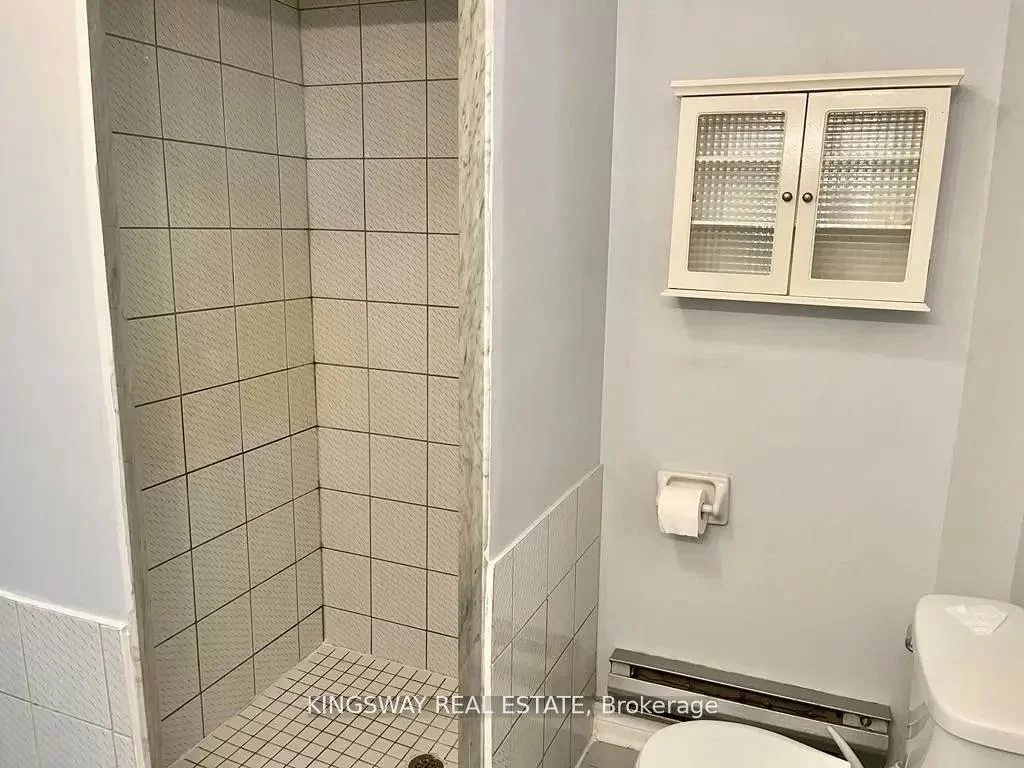 325, Salisbury, Bristol-London, Newmarket