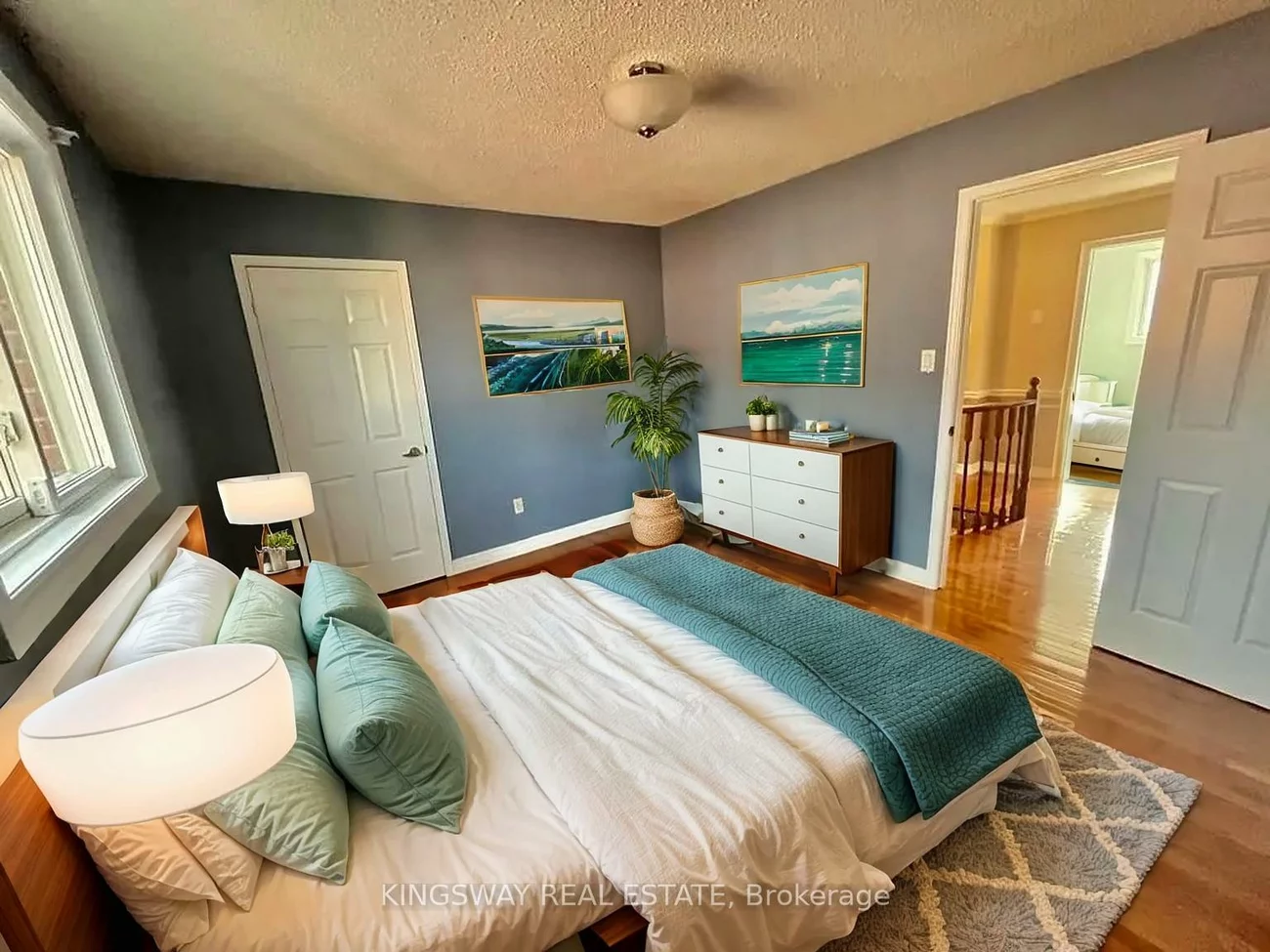 325, Salisbury, Bristol-London, Newmarket