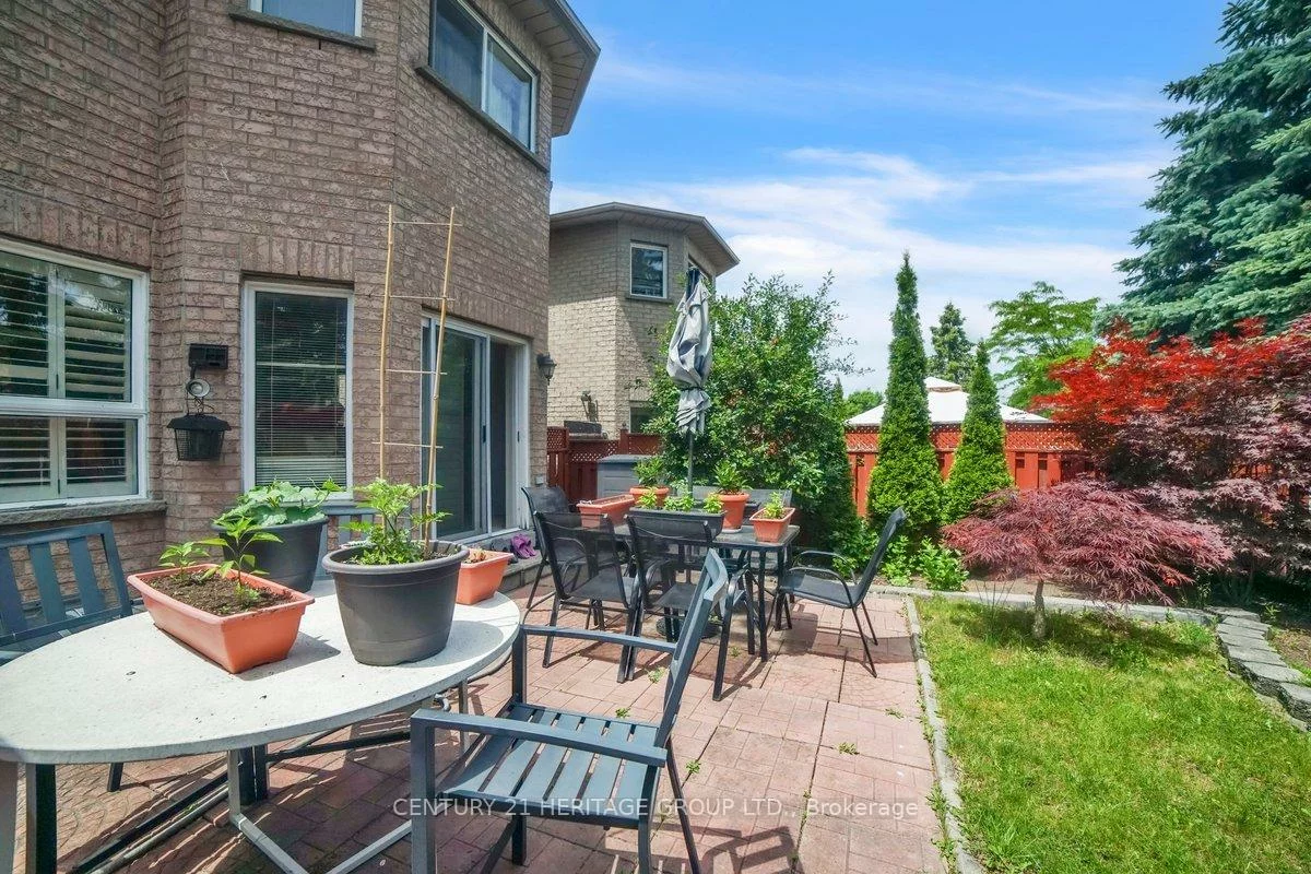 765, Dillman, Stonehaven-Wyndham, Newmarket