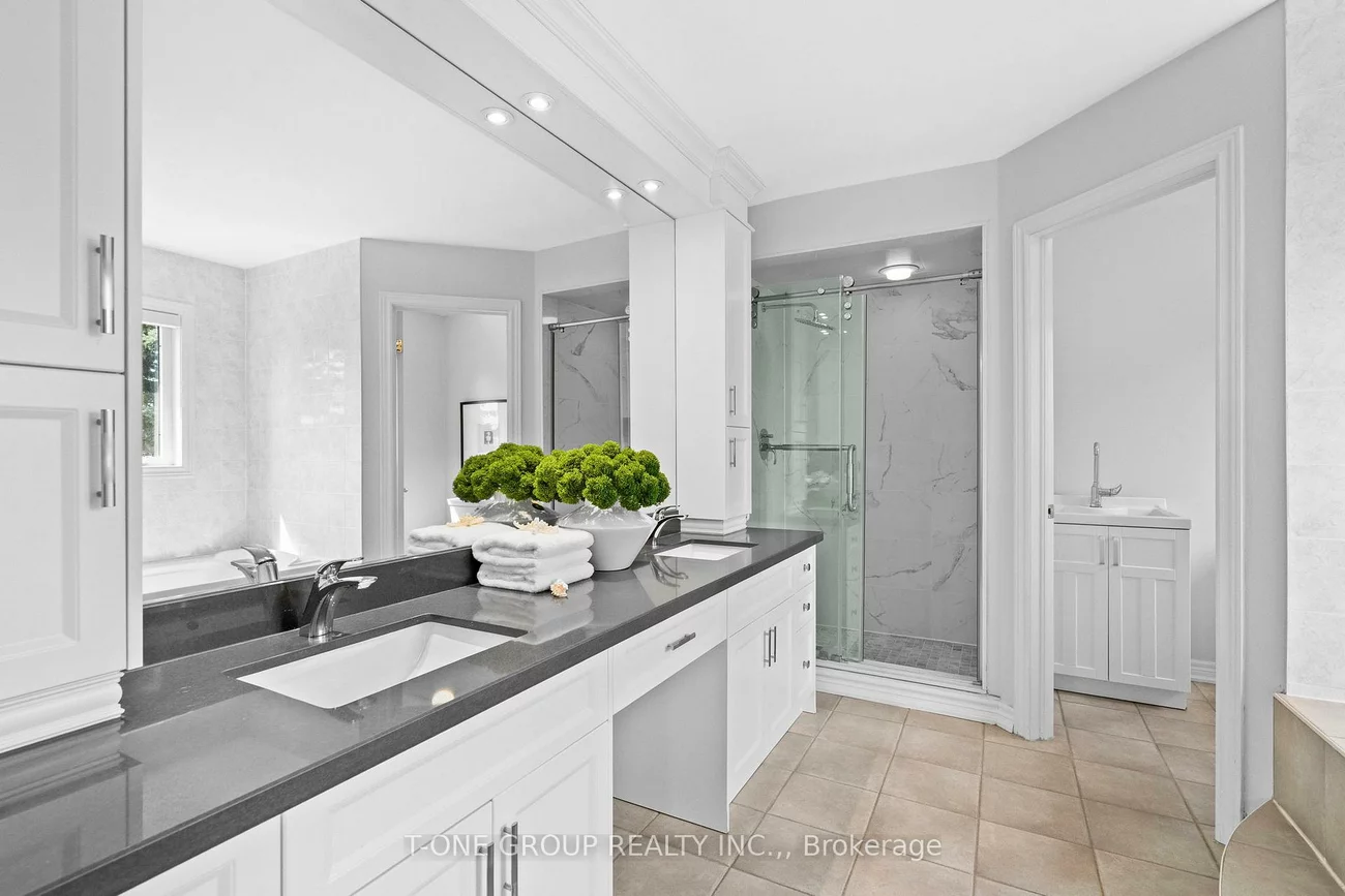 1022, Ivsbridge, Stonehaven-Wyndham, Newmarket