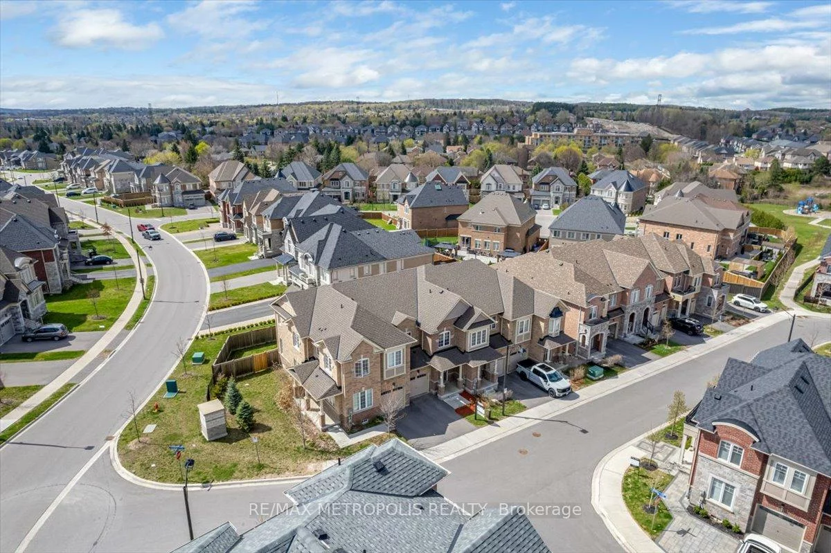 82, Dundonald, Glenway Estates, Newmarket