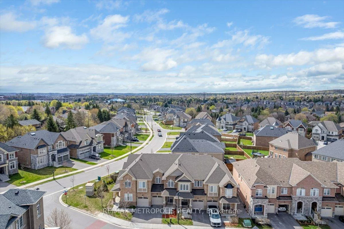 82, Dundonald, Glenway Estates, Newmarket