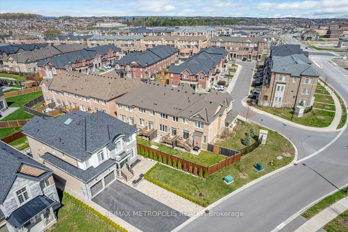 82, Dundonald, Glenway Estates, Newmarket