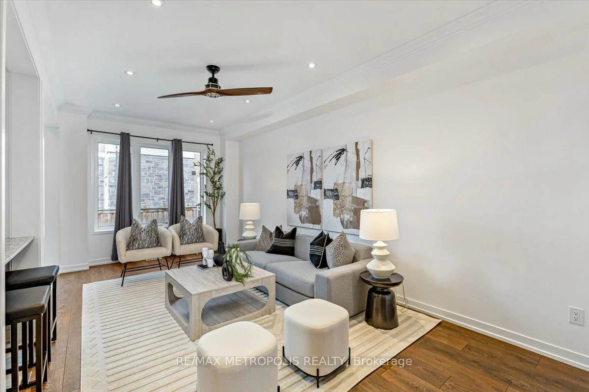 82, Dundonald, Glenway Estates, Newmarket