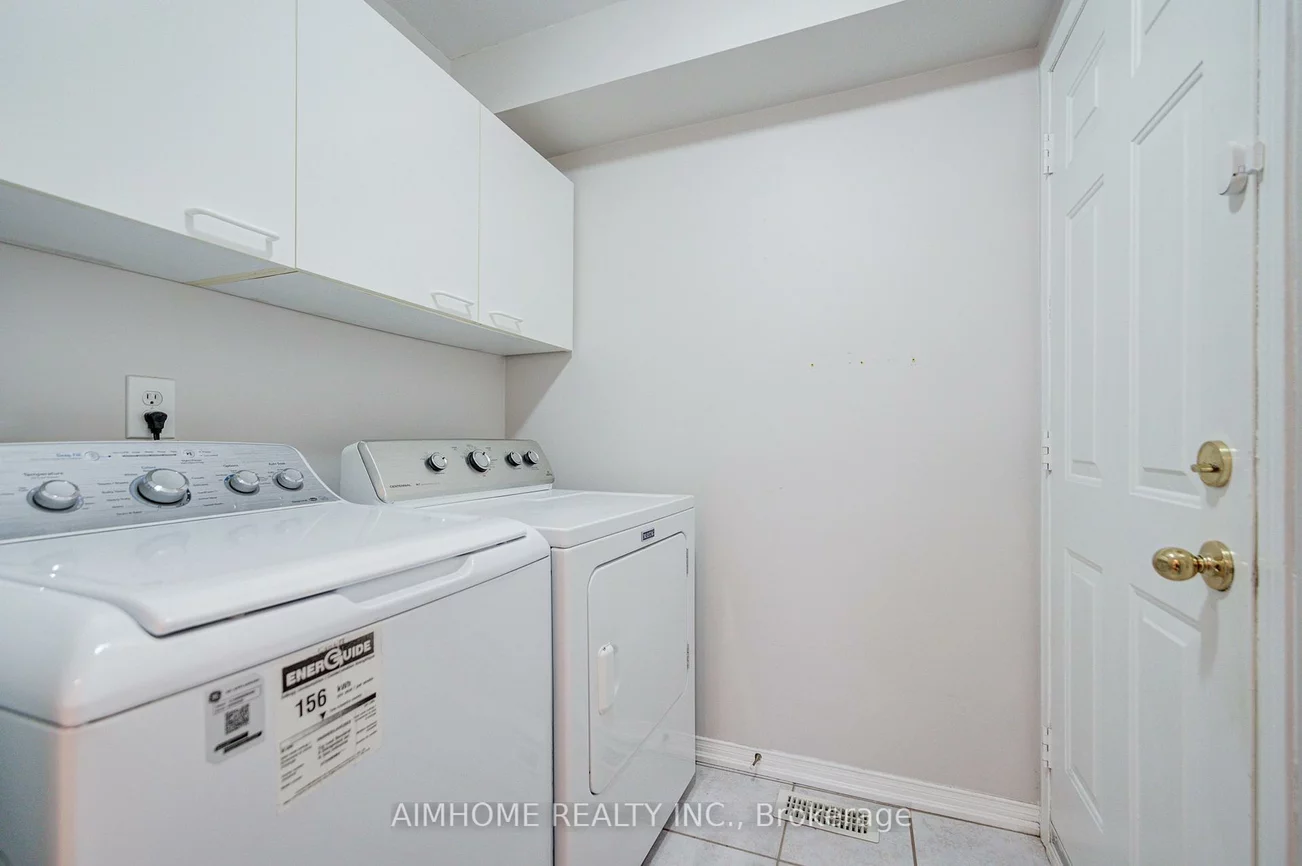 562, Mcbean, Stonehaven-Wyndham, Newmarket