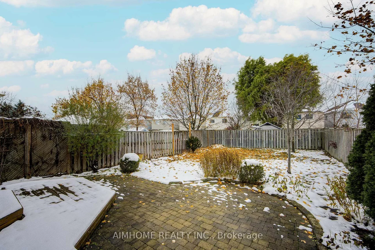 562, Mcbean, Stonehaven-Wyndham, Newmarket