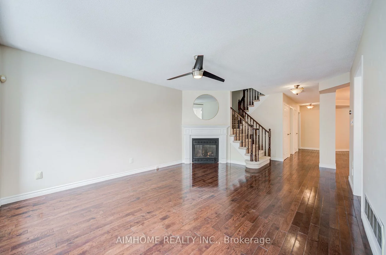 562, Mcbean, Stonehaven-Wyndham, Newmarket