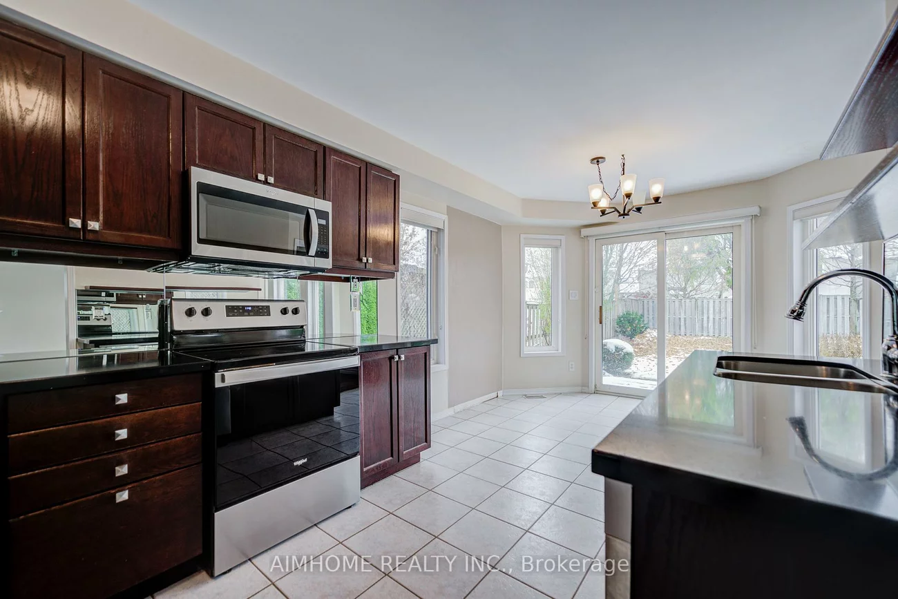 562, Mcbean, Stonehaven-Wyndham, Newmarket