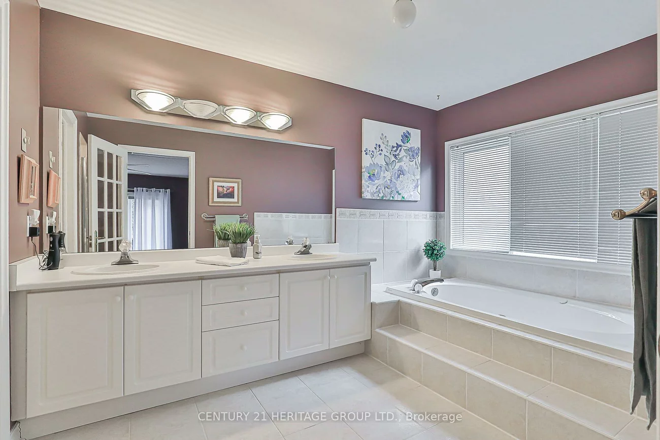 668, Chaleur, Stonehaven-Wyndham, Newmarket