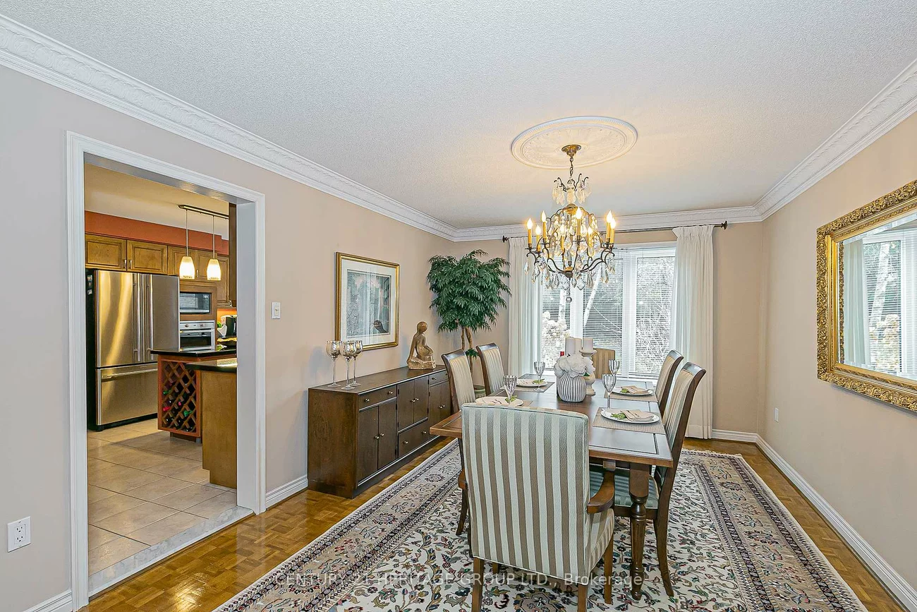 668, Chaleur, Stonehaven-Wyndham, Newmarket