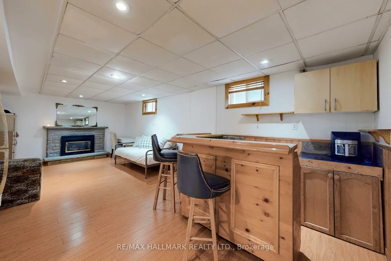 83, Beswick, Central Newmarket, Newmarket