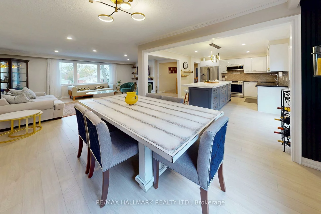 83, Beswick, Central Newmarket, Newmarket