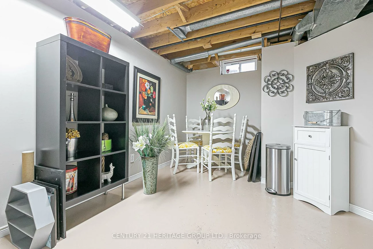 124, John Bowser, Glenway Estates, Newmarket