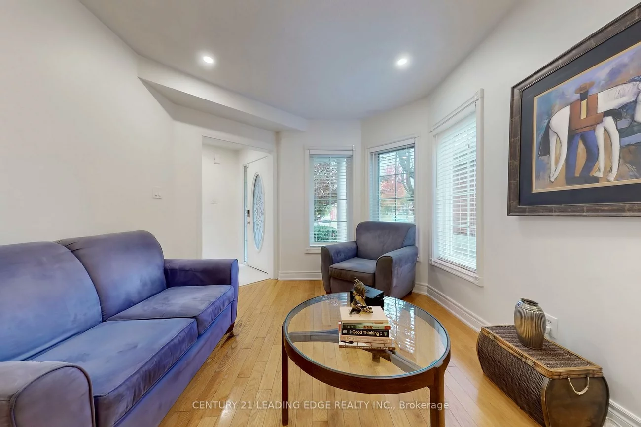 851, Hilton, Stonehaven-Wyndham, Newmarket