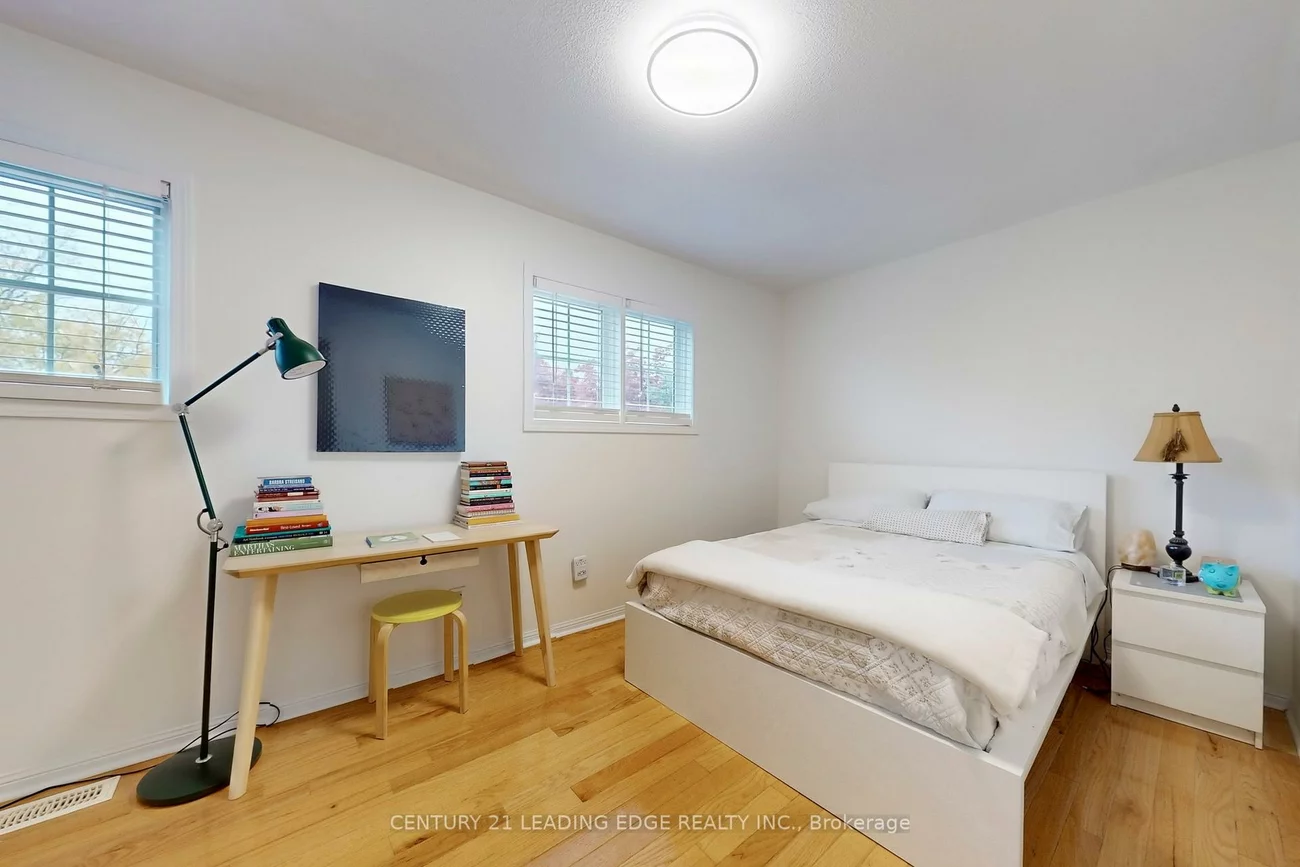 851, Hilton, Stonehaven-Wyndham, Newmarket