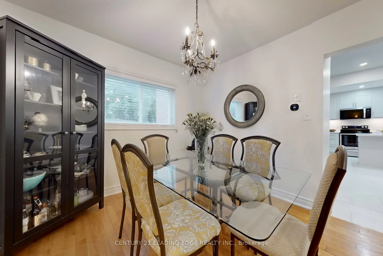 851, Hilton, Stonehaven-Wyndham, Newmarket