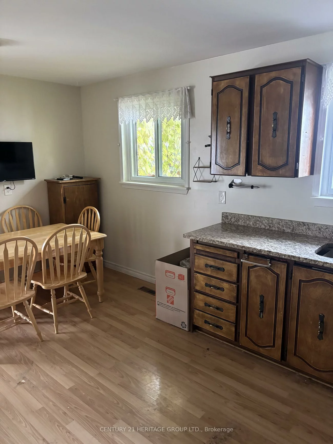 717, Jackson, Huron Heights-Leslie Valley, Newmarket