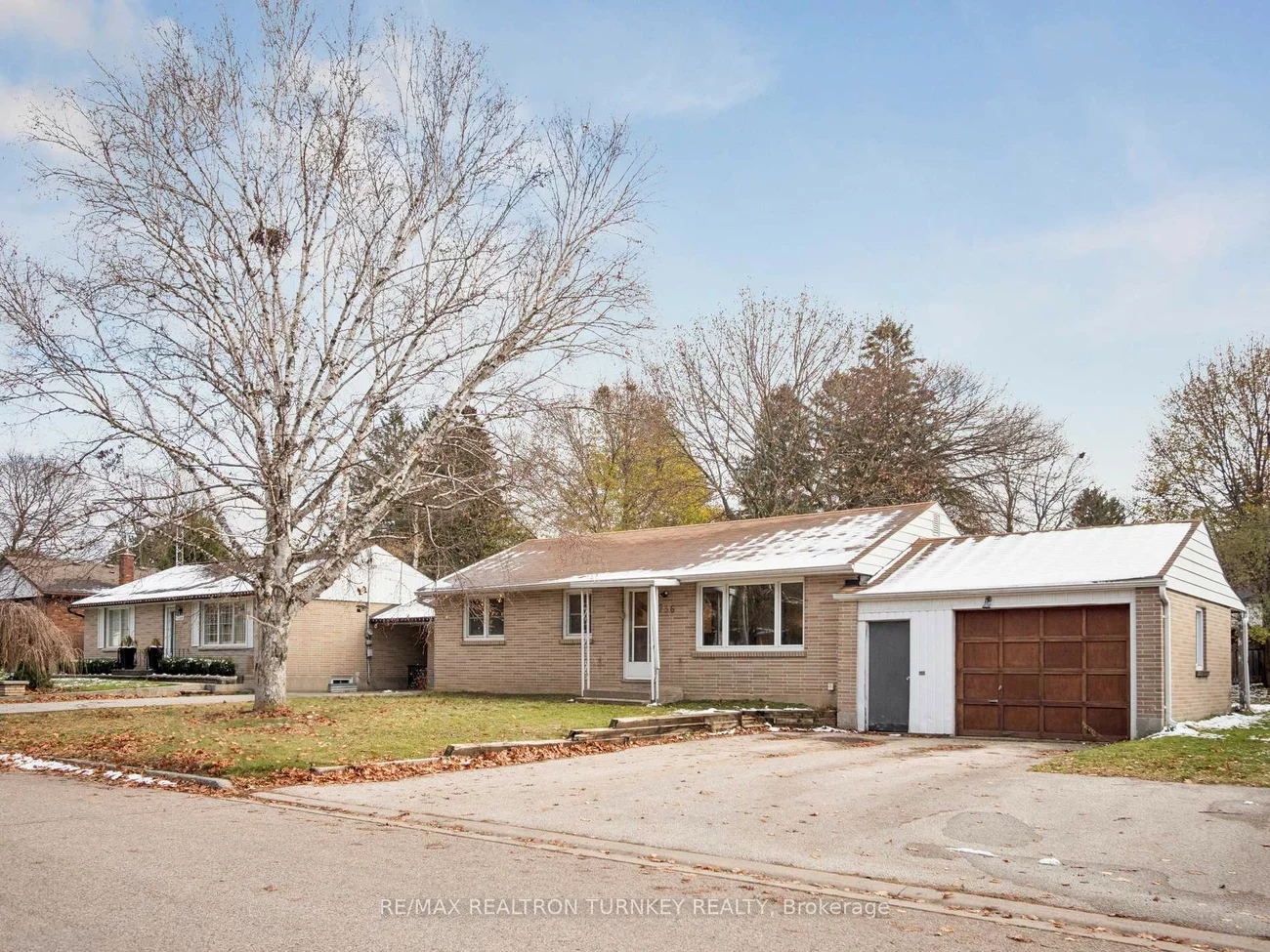 736, Grace, Gorham-College Manor, Newmarket