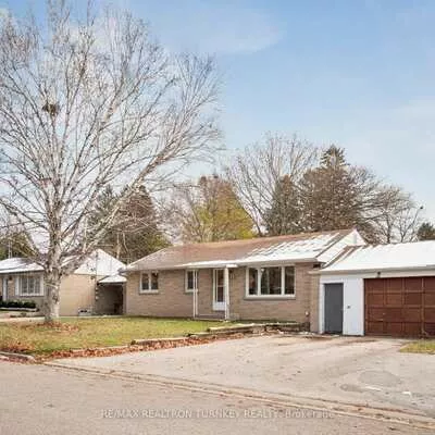 736, Grace, Gorham-College Manor, Newmarket