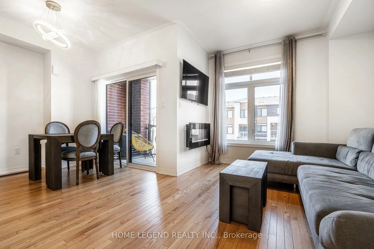 123, Bravo, Woodland Hill, Newmarket