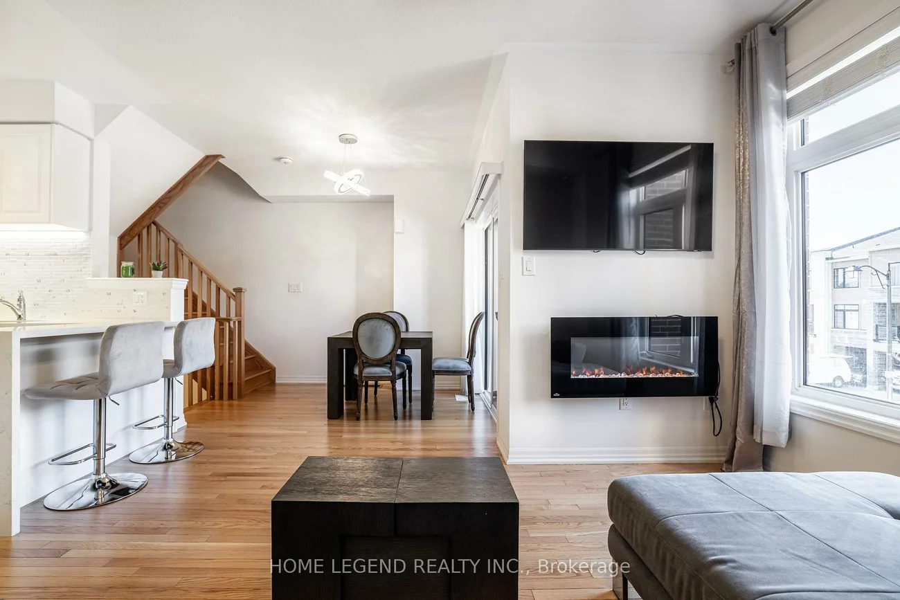 123, Bravo, Woodland Hill, Newmarket