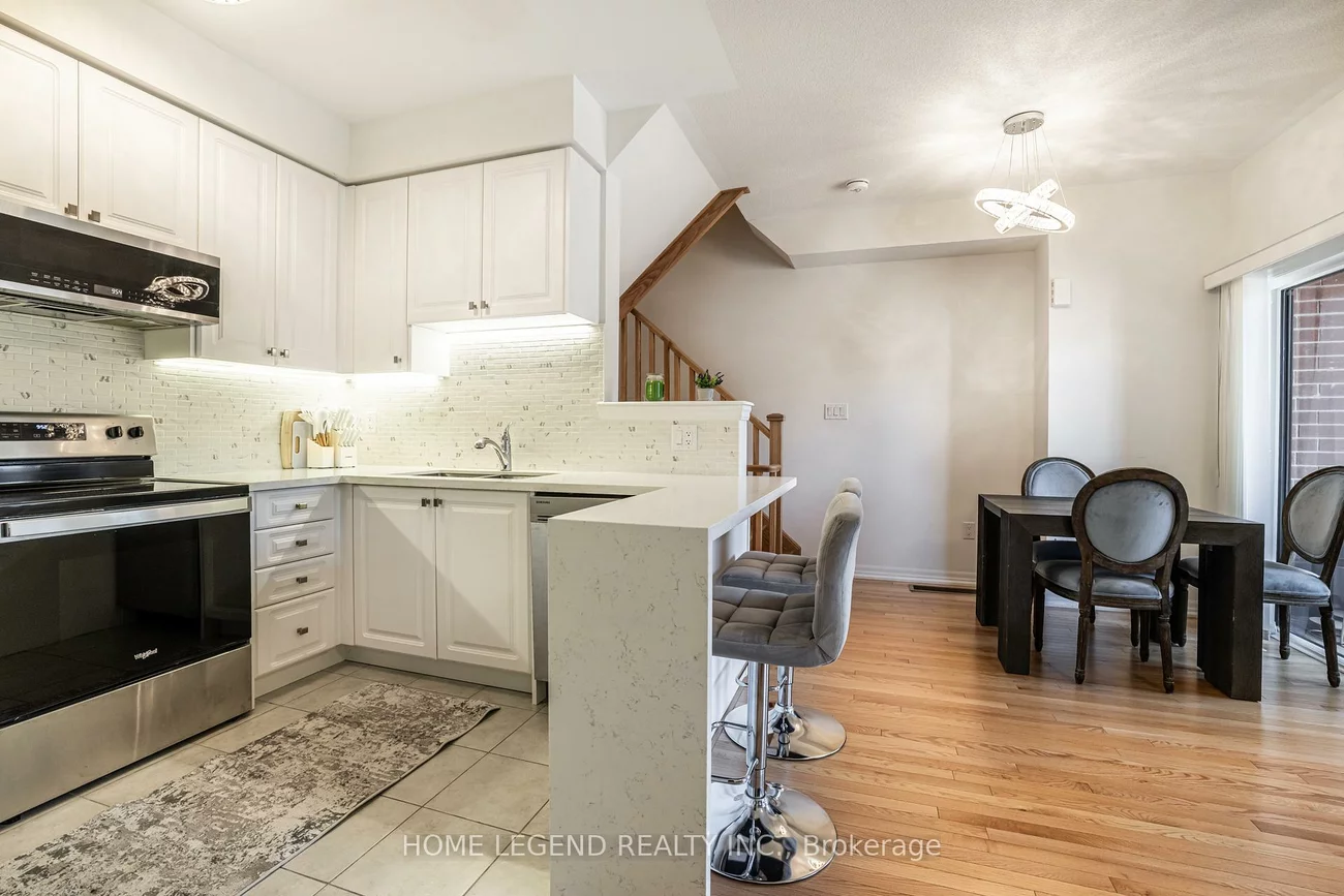 123, Bravo, Woodland Hill, Newmarket