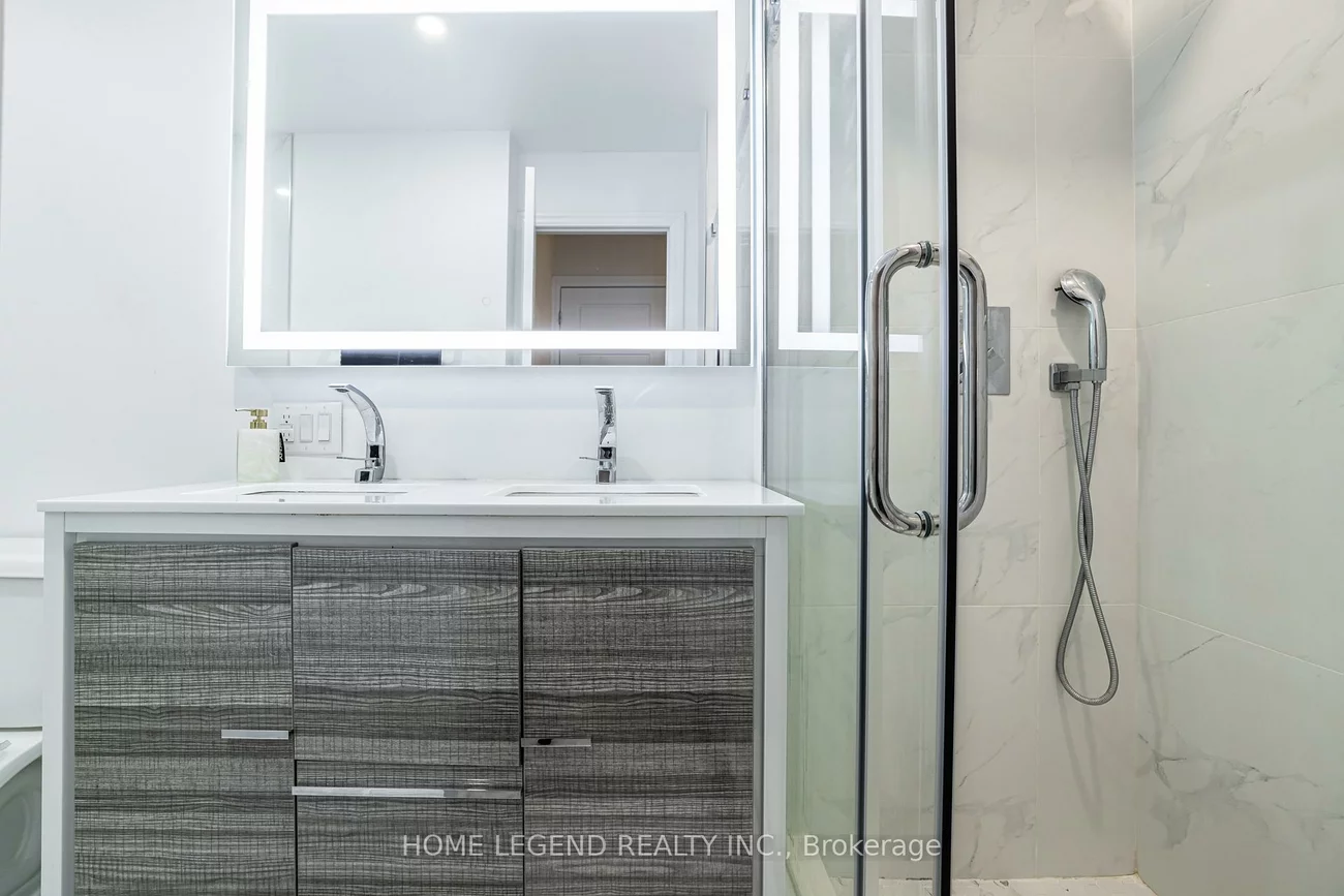 123, Bravo, Woodland Hill, Newmarket