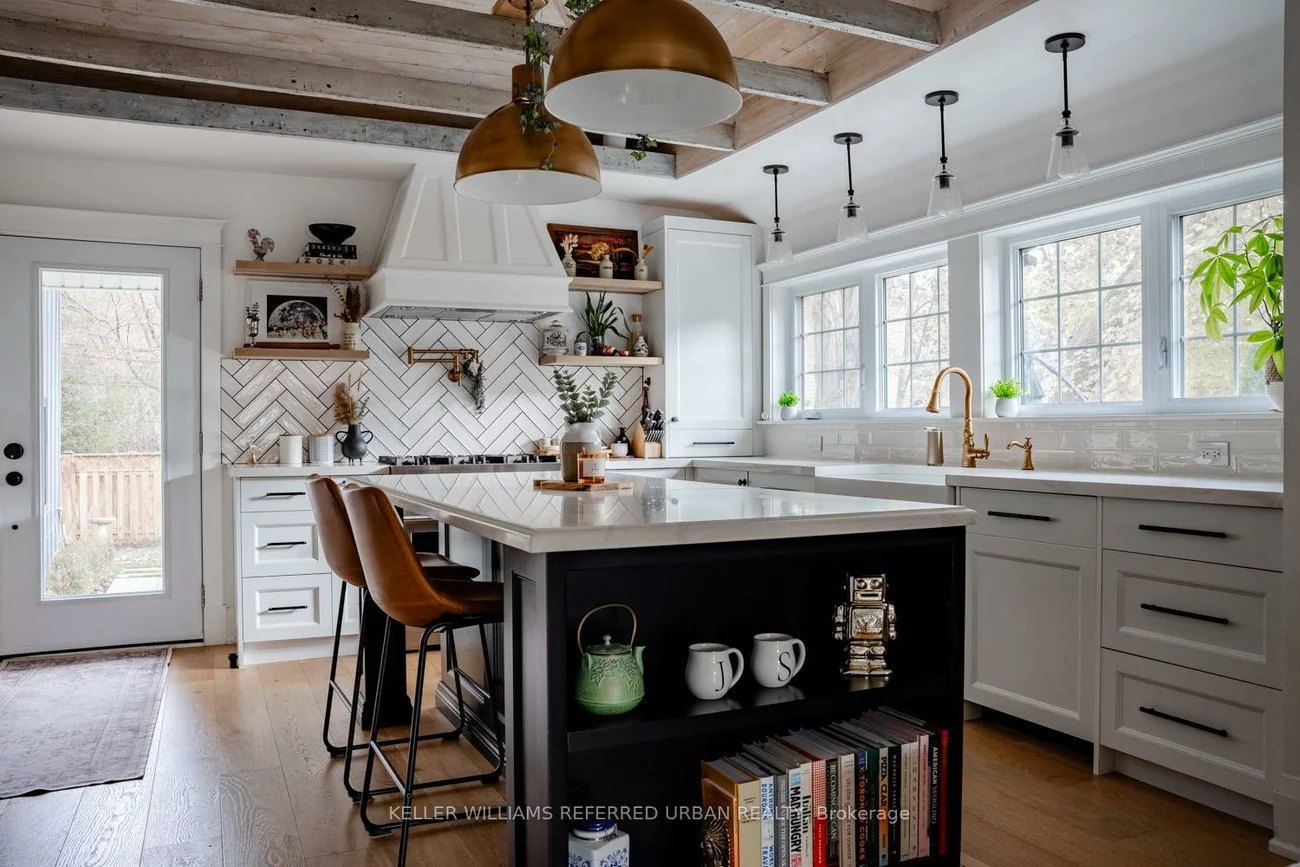 93, Concession, Central Newmarket, Newmarket