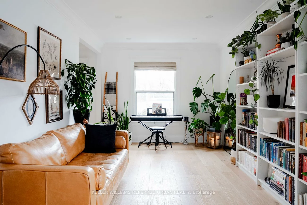 93, Concession, Central Newmarket, Newmarket