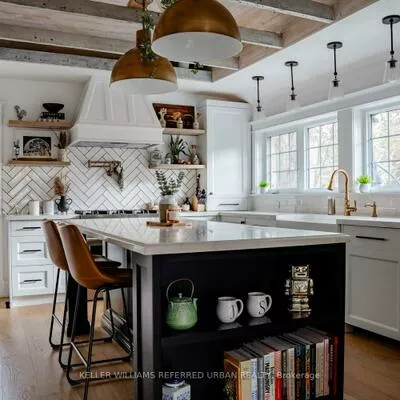 93, Concession, Central Newmarket, Newmarket