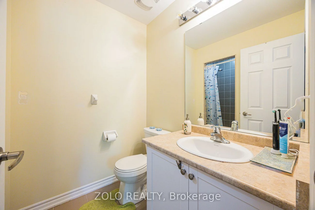 235, Appleton, Central Newmarket, Newmarket