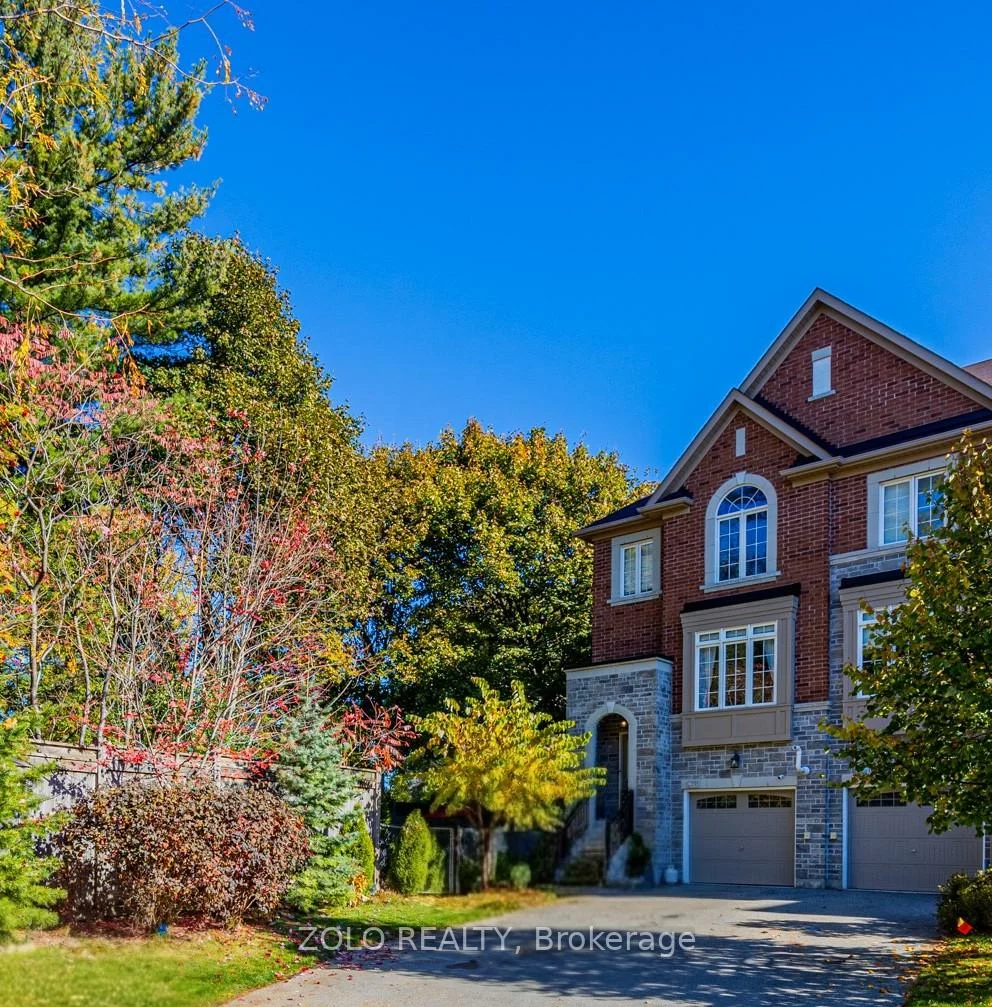 235, Appleton, Central Newmarket, Newmarket