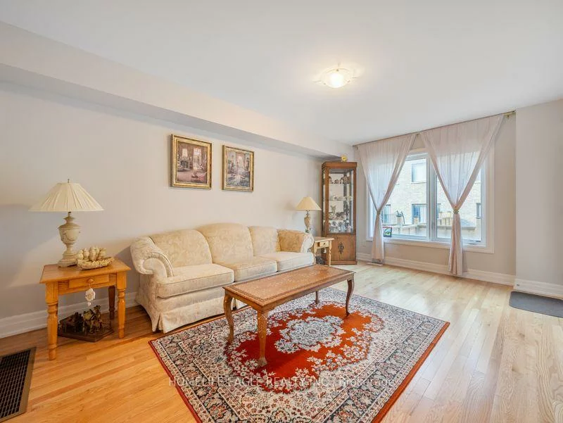 20, Vantage, Woodland Hill, Newmarket