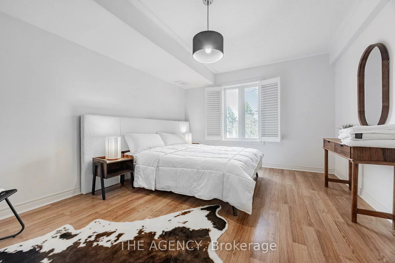 703, Madeline, Stonehaven-Wyndham, Newmarket