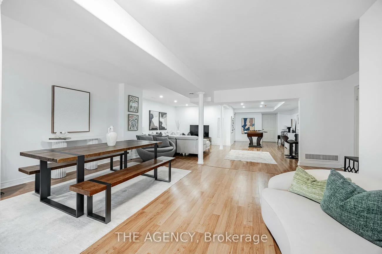 703, Madeline, Stonehaven-Wyndham, Newmarket