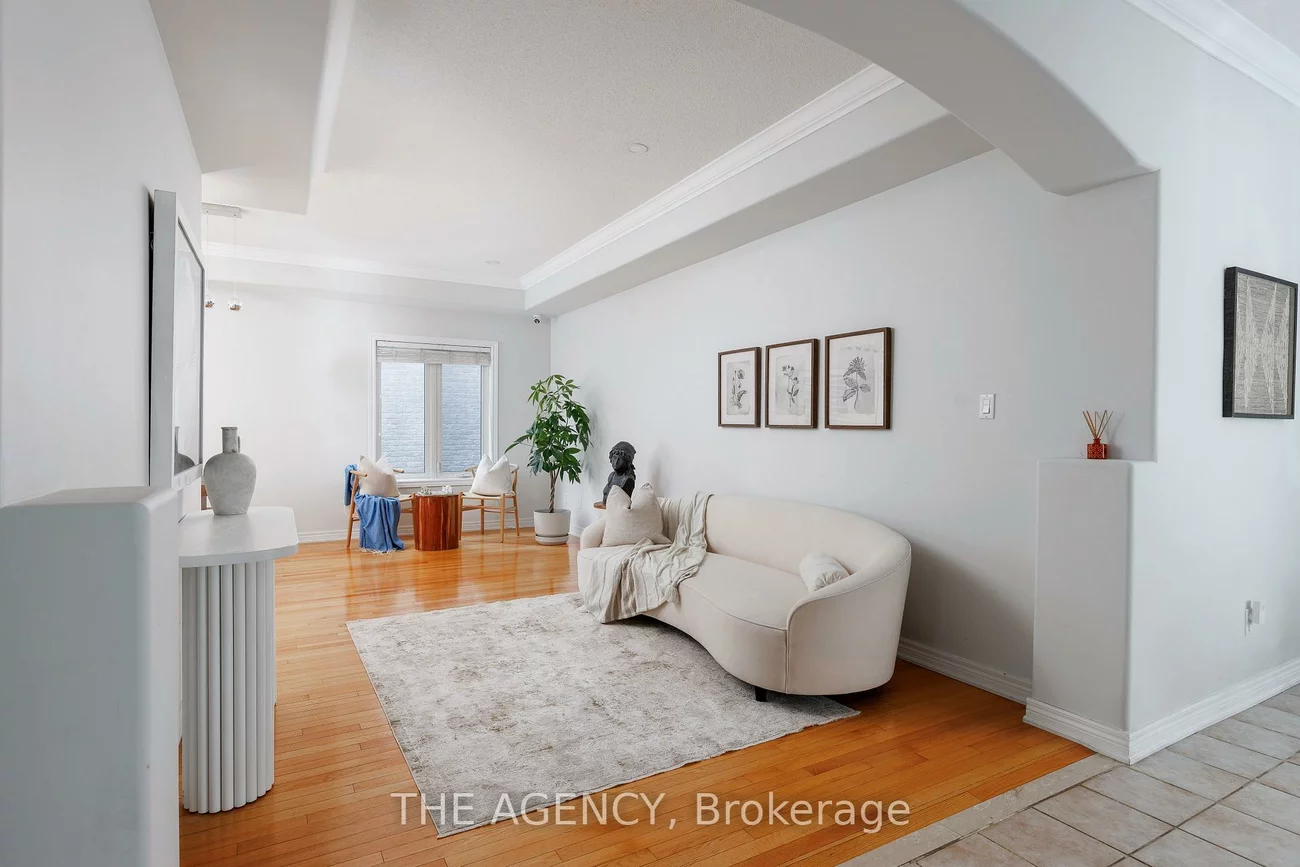 703, Madeline, Stonehaven-Wyndham, Newmarket