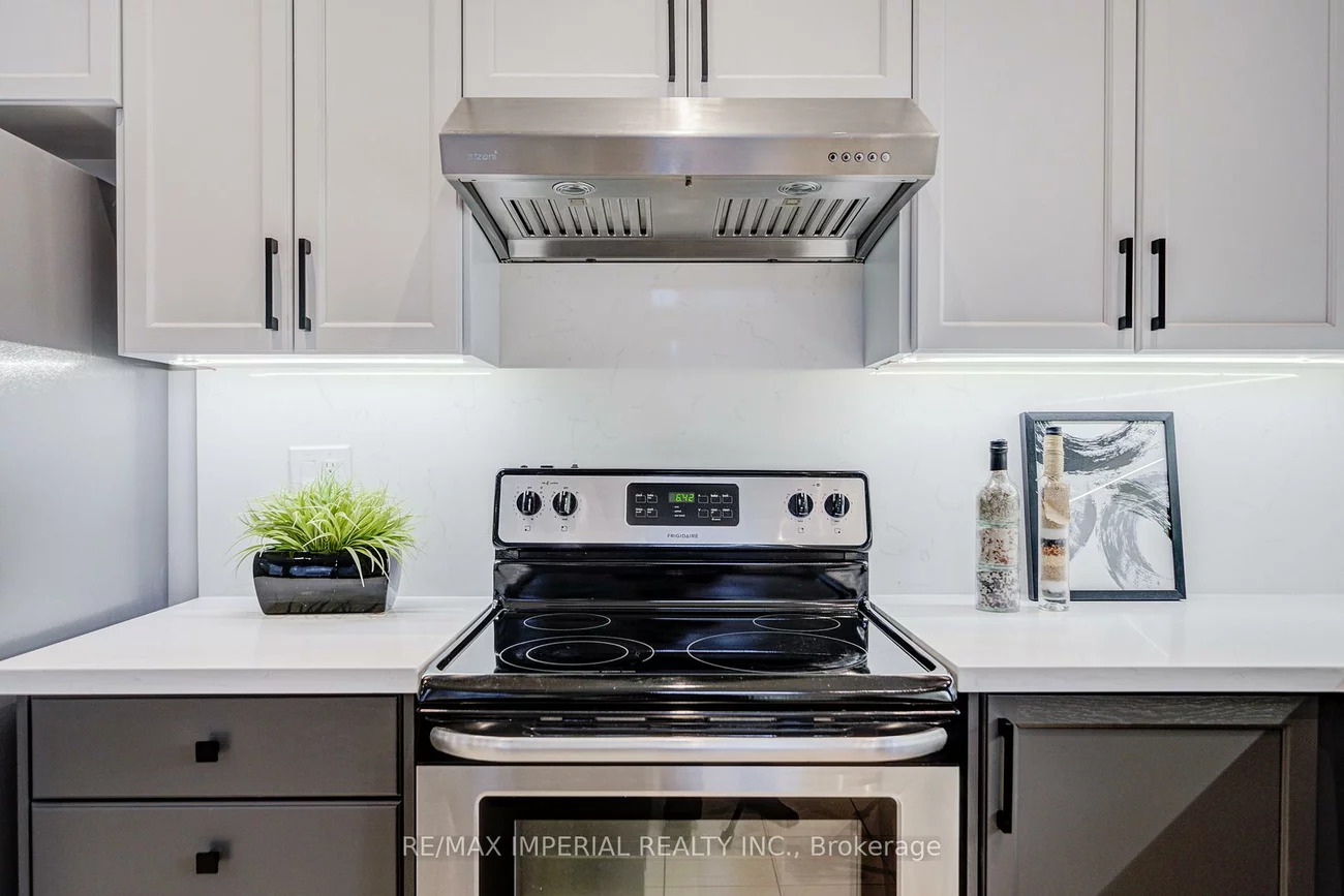 1199, McTavish Dr., Stonehaven-Wyndham, Newmarket