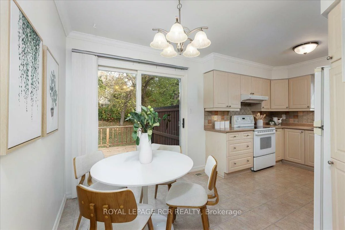 153, Stickwood, Gorham-College Manor, Newmarket