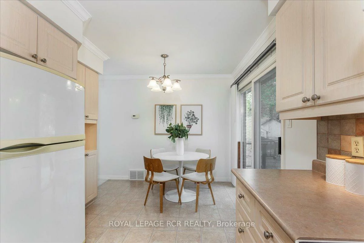 153, Stickwood, Gorham-College Manor, Newmarket