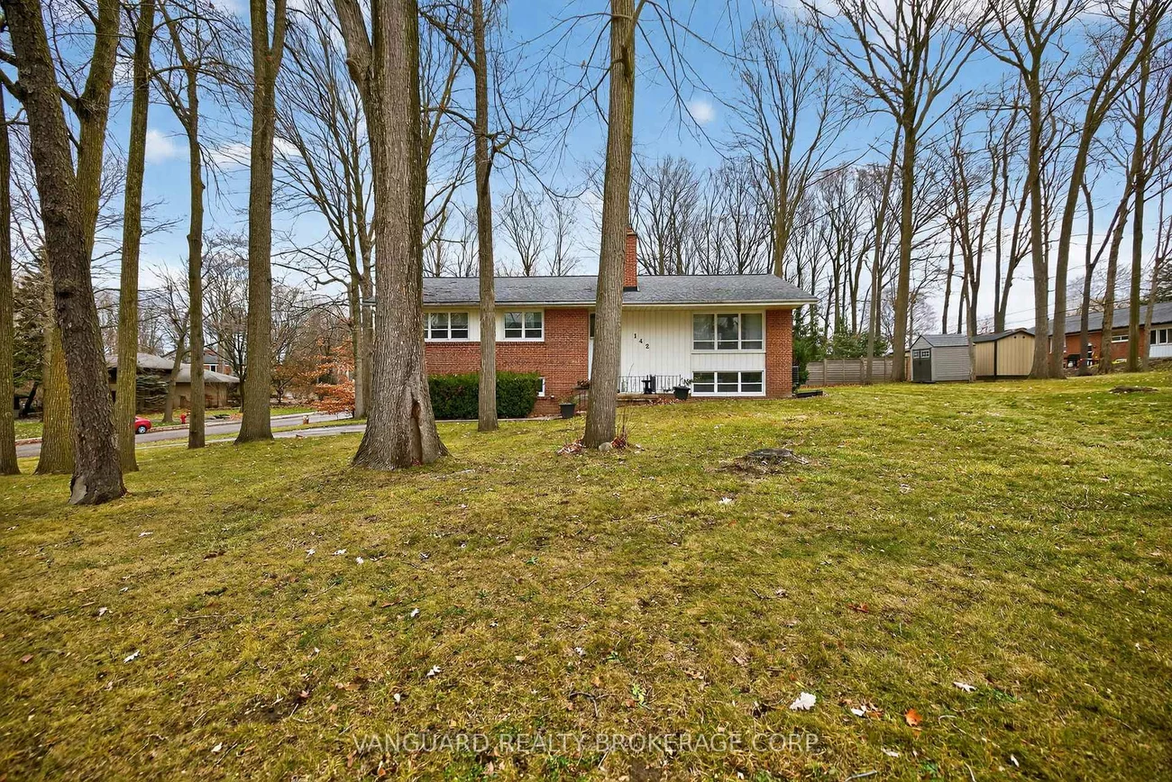 142, Beechwood, Central Newmarket, Newmarket